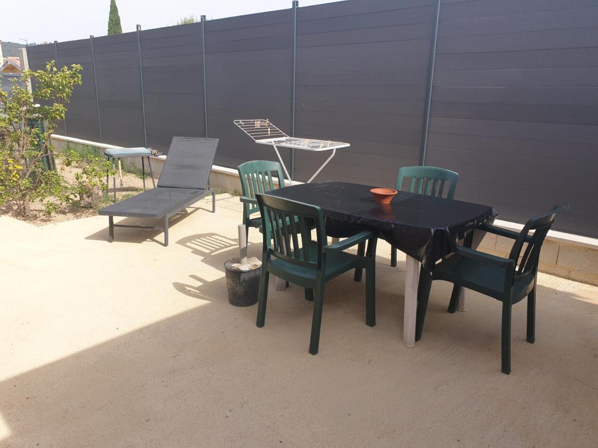 La Maison Du Bonheur Greoux-les-Bains Bagian luar foto